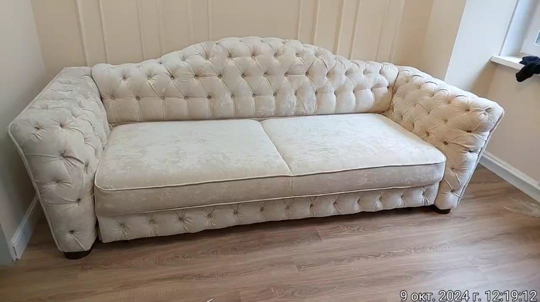 Замена обивки дивана на дому. Кременки